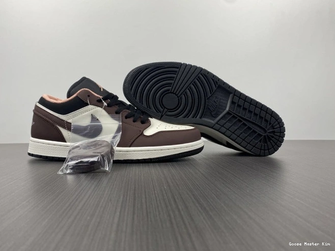 DC6991-200 Air Low Mocha Jordan 1 0612